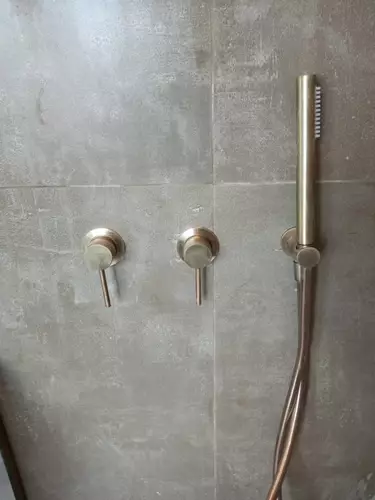 שיפוץ מקלחת ואינסטלציה אחרי